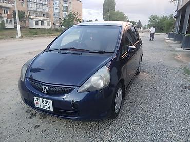 camry 2011: Honda Fit: 2002 г., 1.3 л, Автомат, Бензин, Хэтчбэк — 2