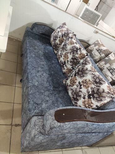 Раскладные диваны: Раскладной диван — 6