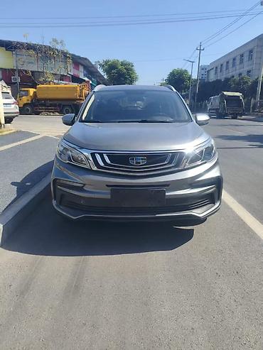 чехол на 7: Geely Vision X3: 2019 г., 1.5 л, Робот, Бензин, Внедорожник — 1