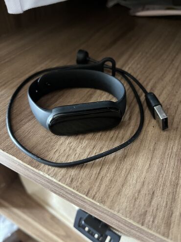 Smart qolbaqlar: İşlənmiş, Smart qolbaq, Xiaomi, Bildirişlər, rəng - Qara