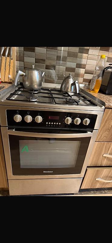 Blomberg qaz plitəsi və elektrik sobası – inox korpuslu, geniş həcmli