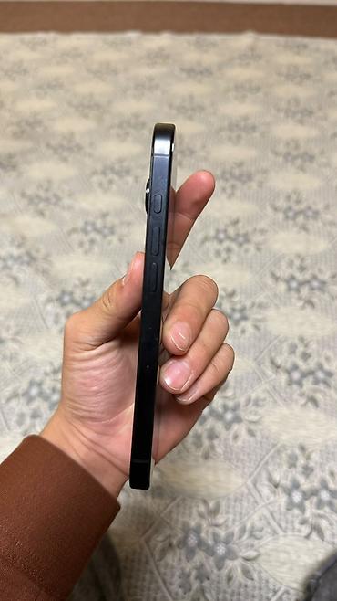 Apple iPhone: Iphone 16 pro черный цвет 128 Гб 2 сим состояние идеал только — 3