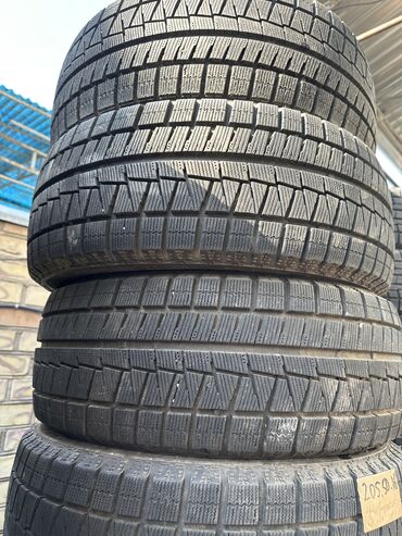 Шины: Шины 205 / 50 / R 16, Зима, Б/у, Комплект, Легковые, Bridgestone