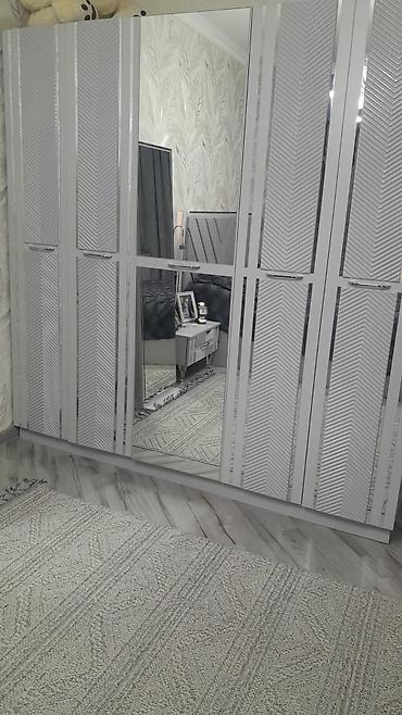 Dolab 400 azn. 6 ay evvel alinib. Olculeri 2,10×2,10m. Unvan Xirdalan