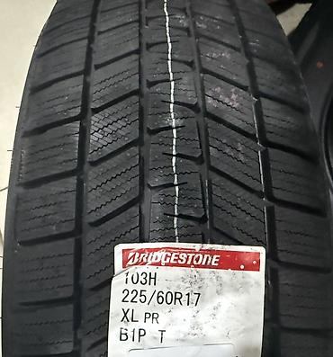 Шины 225 / 60 / R 17, Зима, Новый, Комплект, Легковые, Япония, Bridgestone
