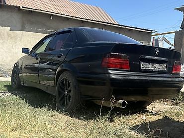 e 303: BMW 3 series: 1992 г., 1.8 л, Механика, Бензин, Седан — 2