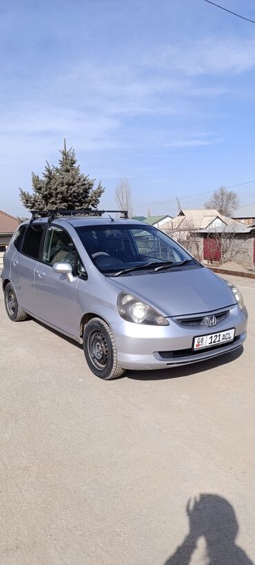 Honda: Honda Fit: 2001 г., 1.3 л, Вариатор, Бензин, Хэтчбэк