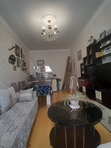 Həyət evləri və villaların satışı: 3 otaqlı, 100 kv. m, Kredit var, Yeni təmirli -da lalafo.az — 10 Həyət evləri və villaların satışı: 3 otaqlı, 100 kv. m, Kredit var, Yeni təmirli — 10