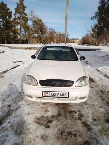 автомобиль победа: Daewoo Lanos: 1997 г., 1.5 л, Механика, Бензин, Седан