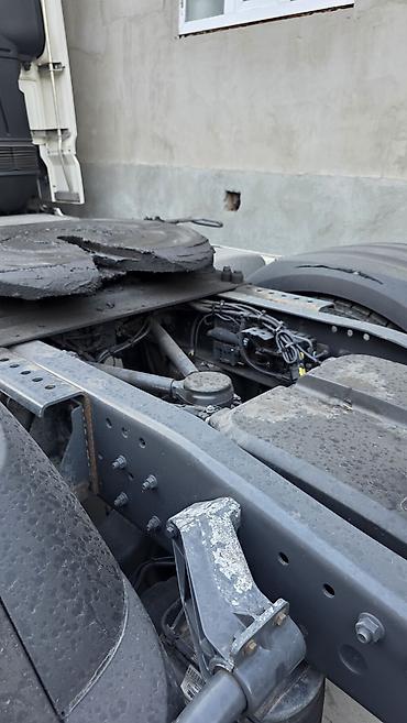 крыло гольф 2: Тягач, DAF, 2020 г. — 4