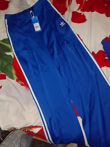 İdman geyimləri: Original "Adidas" qadin ucun.Resmi Adidasin magazasindan 180 manata — 2