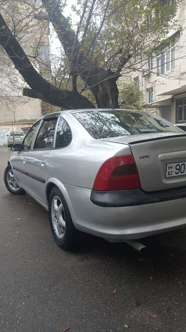 Opel: Opel Vectra: 2 l | 1998 il 205000 km Sedan -da lalafo.az — 15 Opel: Opel Vectra: 2 l | 1998 il 205000 km Sedan — 15