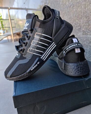 крассовки оригинал: Летняя Обувь Adidas NMD_R1 V2 🔸 фирменный сетчатый верх 🔸Отзывчивая