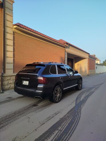 Porsche: Porsche Cayenne: 4.5 l | 2004 il 242000 km Ofrouder/SUV — 4