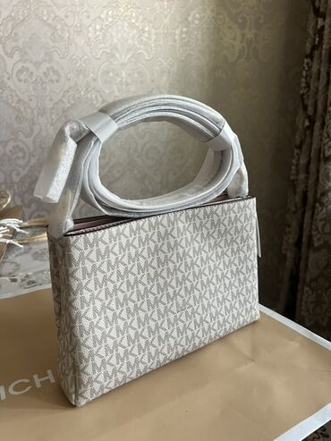 Шопперы: Сумка-тоут Michael Kors Оригинальные сумки из 🇺🇸 США - Формат — 22
