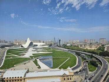 Uzunmüddətli kirayə mənzillər: Heydər Əliyev Mərkəzinə panoramik mənzərəli, şəhərin mərkəzinə yaxın — 3