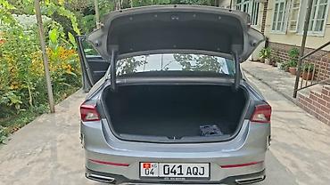 kaiyi e5: Kia K5: 2022 г., 2 л, Автомат, Газ, Седан — 2