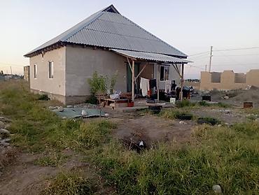 6 соток: Бугу эне багыш конушунан Уй сатылат. жайгашкан жери жакшы эки жагы жол — 9