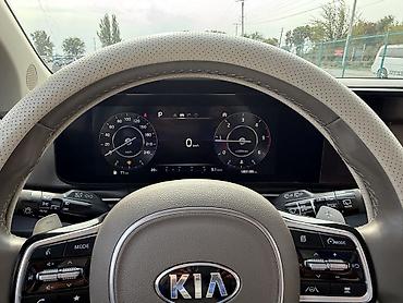 Kia: Kia Carnival: 2021 г. — 19