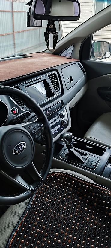 Kia: Kia Carnival: 2017 г., 2.2 л, Автомат, Дизель, Минивэн — 10