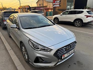 Hyundai Sonata: 2018 г., 2 л, Автомат, Газ, Седан
