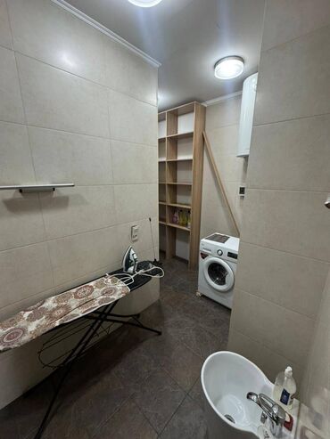 Долгосрочная аренда квартир: 4 комнаты — 8