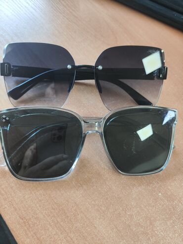 очки ray ban цена: Продаются очки! Символическая цена 2 за 500. Верхние очки покупались