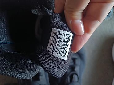 foot patch: Кроссовки спортивные, черные - Размер: 38 EU (US 6.5 / UK 6.0), длина — 2