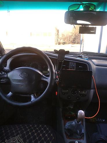 500: Nissan Primera: 2000 г., 1.8 л, Механика, Бензин, Хэтчбэк — 3