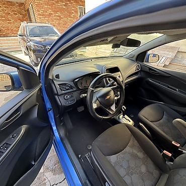 шефрале спарк: Chevrolet Spark: 2016 г., 0.1 л, Механика, Бензин, Хэтчбэк — 8