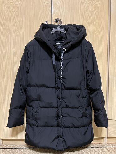 длинные куртки женские зима: Куртка M (EU 38), цвет - Черный