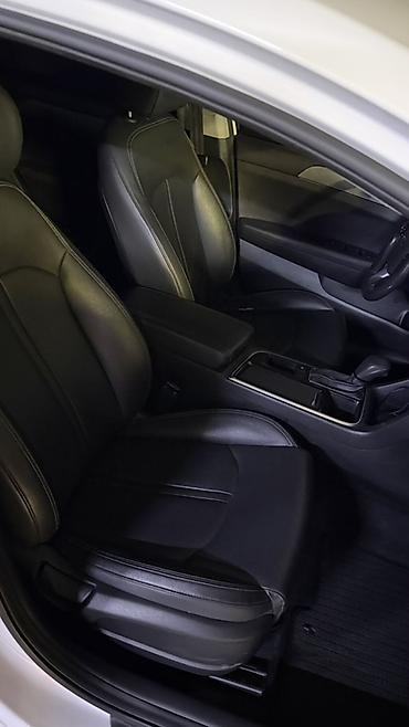 Hyundai: Hyundai Sonata: 2018 г., 2 л, Автомат, Газ, Седан — 8