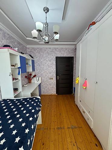 ağ seher: 3 otaqlı, Yeni tikili, 72 kv. m — 4