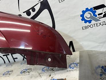 Крылья и комплектующие: Крыло Переднее правое Ford, 2002 г., Б/у, Оригинал — 9