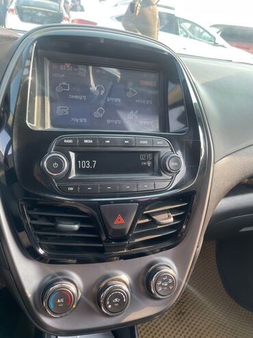 Chevrolet: Chevrolet Spark: 2018 г., 1 л, Автомат, Бензин, Хэтчбэк — 10