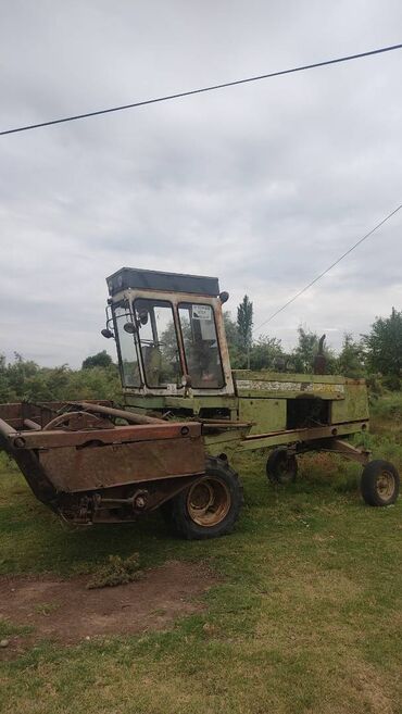 azerbaycanda traktor satisi: Təcili Satılır QDR Otbiçən İşlek vəziyyətdədir, biçinə hazırdır