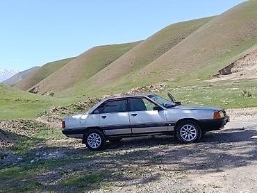 буксиры: Audi 100: 1989 г., 2.5 л, Механика, Бензин, Седан — 5