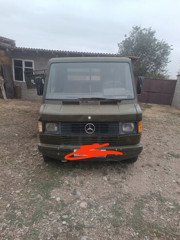 Грузовой транспорт: Легкий грузовик, Mercedes-Benz, Стандарт