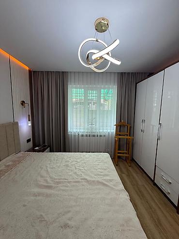 Продажа коттеджей и домов: ✨СРОЧНО 🏡 ПРОДАЕТСЯ ДОМ В АК-ОРДО 📍 Локация: район Ак-Ордо 📐 Площадь — 2