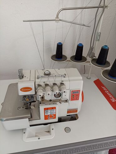 5 нитка продаю: Швейная машина Juki, Компьютеризованная, Полуавтомат