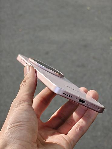 9400: Vivo X200 Pro mini, Новый, 256 ГБ, цвет - Розовый, В рассрочку, 1 SIM, 2 SIM — 4