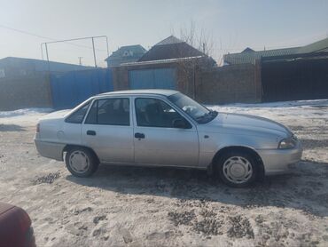 Daewoo: Daewoo Nexia: 2011 г., 1.6 л, Механика, Бензин, Седан