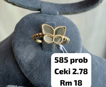 Zərgərlik dəstləri: Dəstə daxildir: Üzük, Sırğa, Bilərzik, Sarı qızıl, 585 Əyar