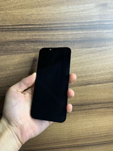 iphone 13 qiymeti lalafo: IPhone 13, 128 GB, Mavi, Zəmanət, Qırıq, Simsiz şarj