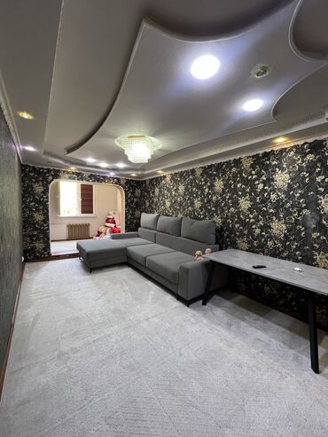 сдается 2 комнатная квартира на долгий срок: 2 комнаты, 45 м², 104 серия, 2 этаж, Косметический ремонт