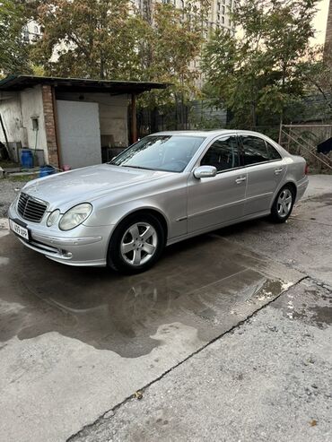 как можно купить машину в рассрочку: Mercedes-Benz E-Class: 2005 г., 3.5 л, Автомат, Бензин, Седан