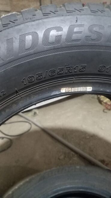 Təkərlər: İşlənmiş Şin Bridgestone 195 / 65 / R 15