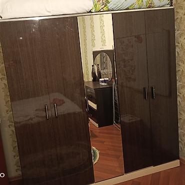 Yataq otağı mebel dəsti Tərkibi: - Dörd qapılı şkaf – ortada böyük