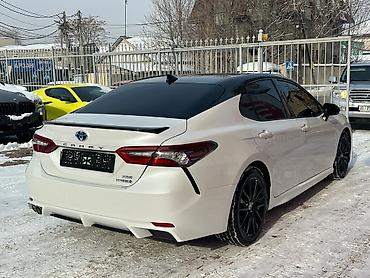 Toyota: Toyota Camry: 2022 г., 2.5 л, Типтроник, Гибрид, Седан at lalafo.kg — 4 Toyota: Toyota Camry: 2022 г., 2.5 л, Типтроник, Гибрид, Седан — 4