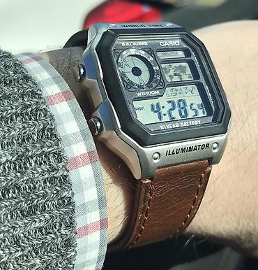 бу шакек: Спорттук сааттар саат, Casio (G-Shock), Таймер жана секунда өлчөгүч, Суу өткөрбөөчү, Асыл нуска, Эркектердики, Колдонулган — 4